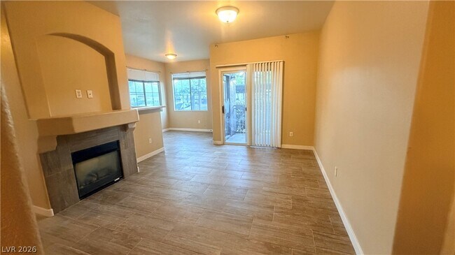Building Photo - 9050 W Warm Springs Rd