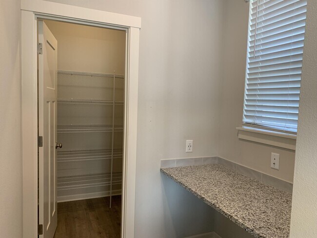 Building Photo - 20007 SW 64th Terrace