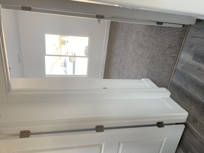 Building Photo - 2104 3125 W