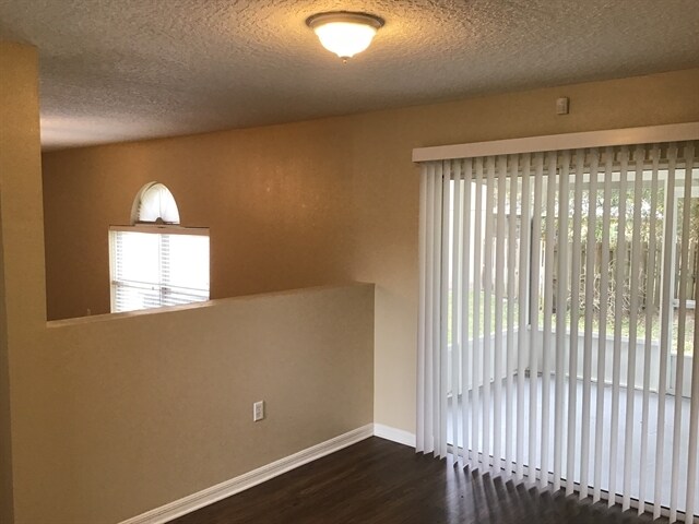 Building Photo - 87164 Kipling Drive