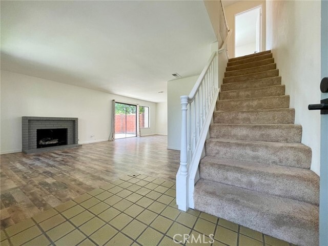 Building Photo - 1629 Sherwood Village Cir