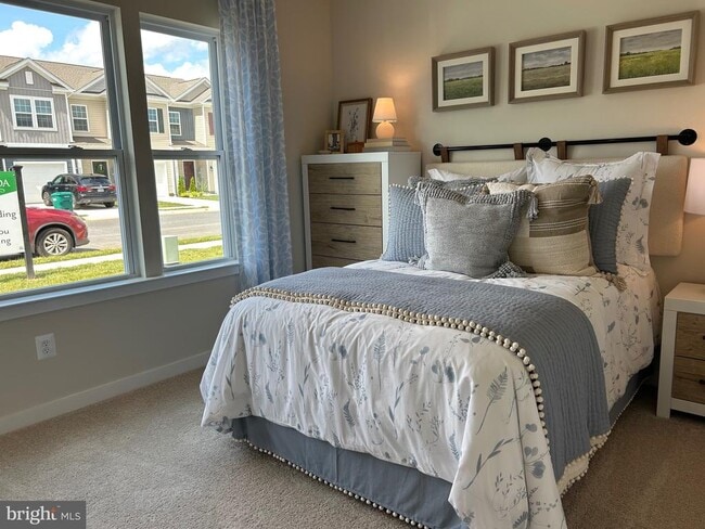 Building Photo - 265 Baker Dr