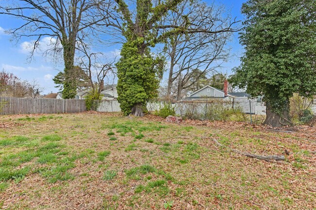 Building Photo - 2111 Atlanta Ave