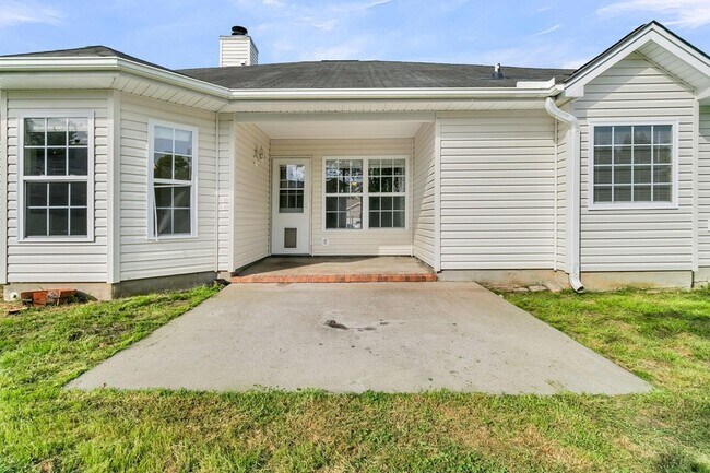 Building Photo - 1004 Cobblestone Blvd