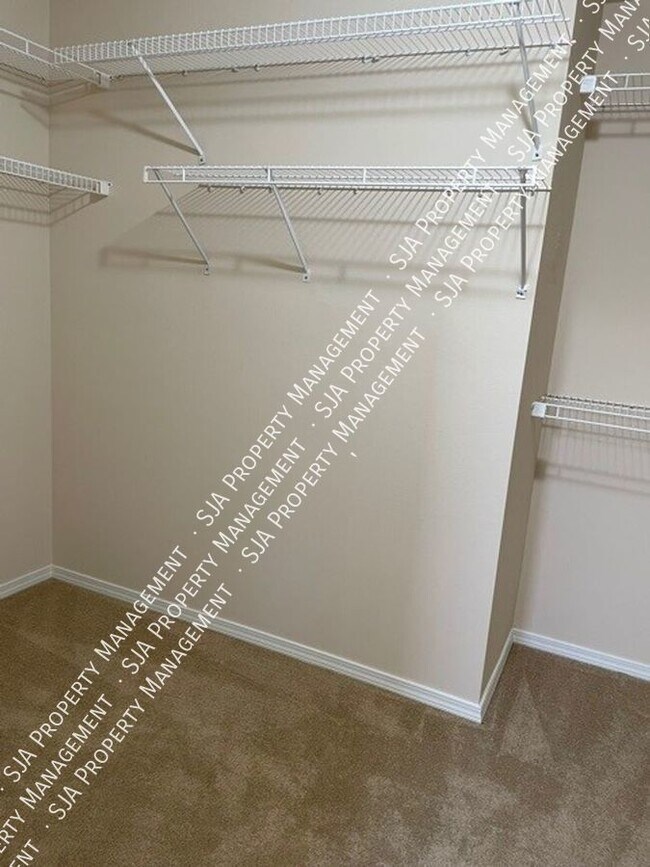 Building Photo - 4117 151st St SE