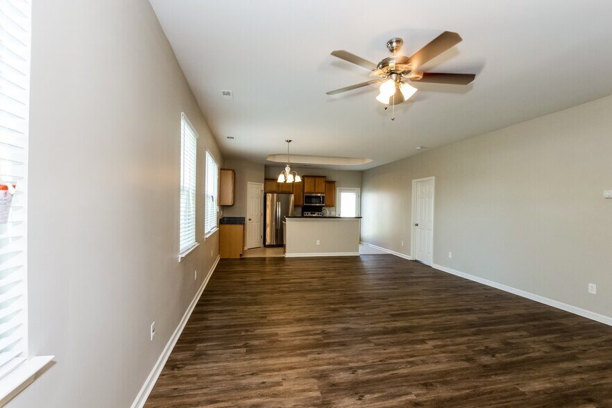 Building Photo - 812 Old Forester Ln