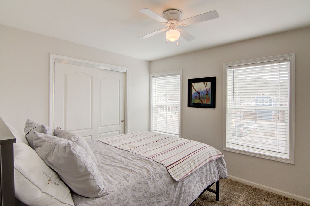 Building Photo - 120 Barnwood Cir