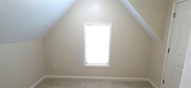 Building Photo - 237 Ascott Ln
