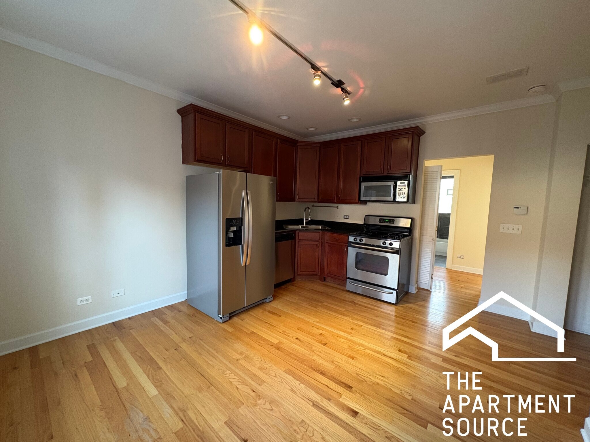 Building Photo - 3246 N Clifton Ave