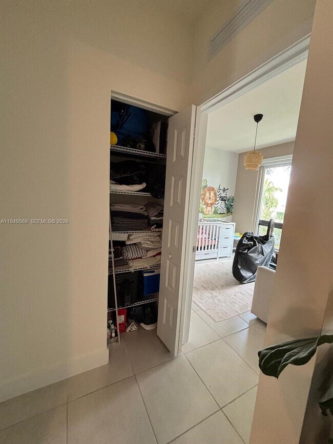 Building Photo - 4636 NW 84th Ave