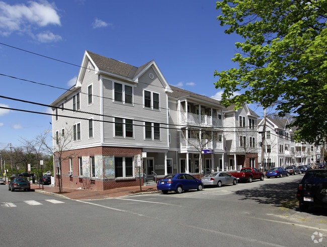 Primary Photo - Peninsula Community