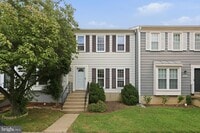 Building Photo - 8013 Dayspring Ct