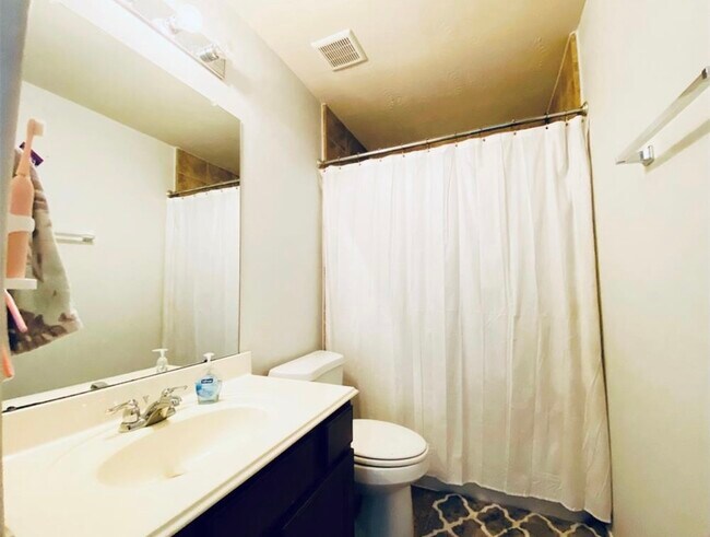 Building Photo - 3511 Heartland Key Ln