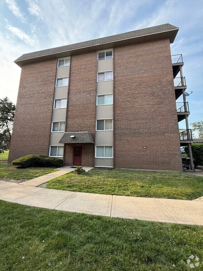 Building Photo - 4508 Beau Monde Dr