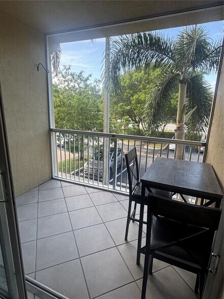 Building Photo - 7085 Nova Dr