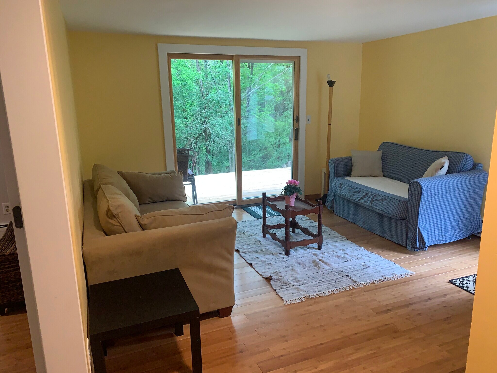 Building Photo - 106 Pineview Ter