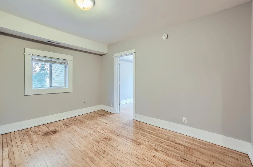 Building Photo - 568 N Farrington St