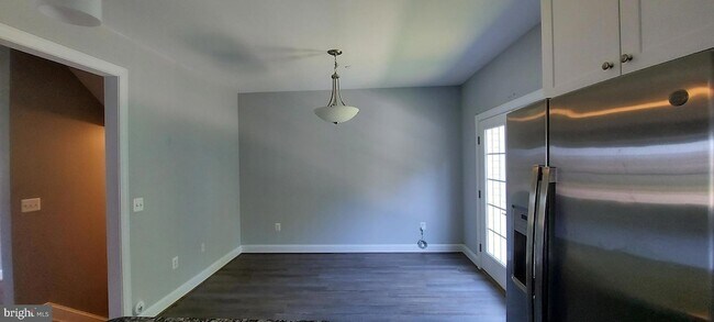 Building Photo - 1056 Rye Dr