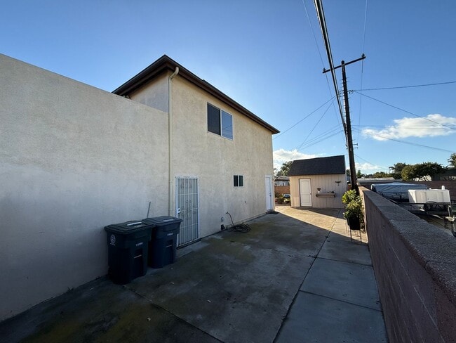 Building Photo - North 6th Street