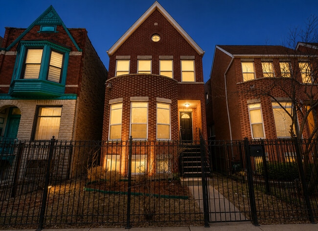 Building Photo - 4154 S Berkeley Ave