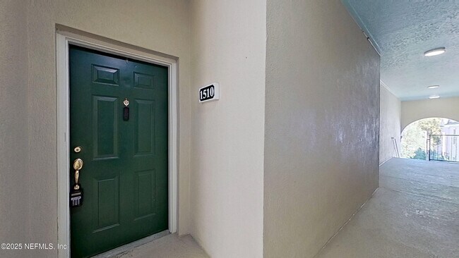 Building Photo - 8601 Beach Blvd