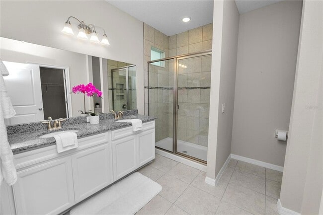 Building Photo - 6577 Great Bear Dr