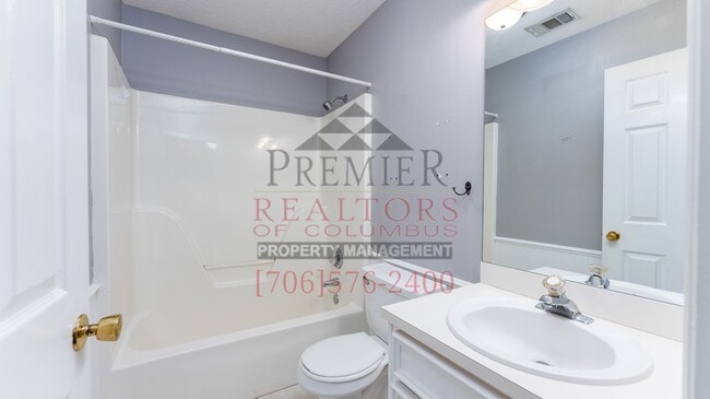 Building Photo - 7039 Stoneybrook Dr