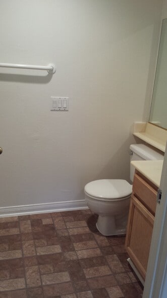 Primary Bath - 6971 Ballena Way