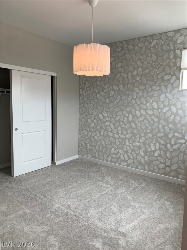 Building Photo - 537 Ruby Mesa Ave