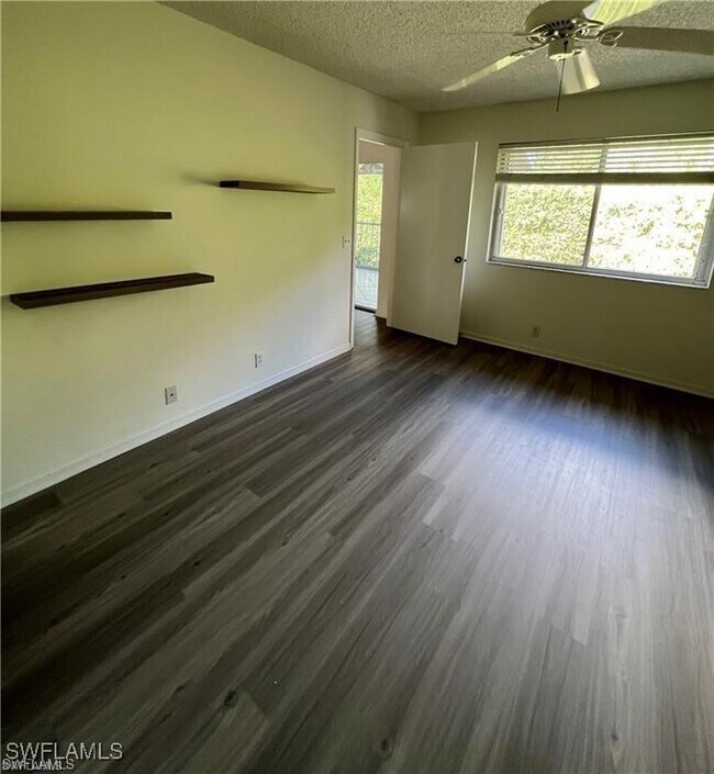 Building Photo - 7785 Esmeralda Way