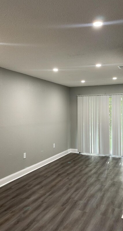 Building Photo - 14323 Lucerne Dr