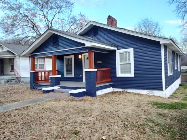 Primary Photo - 8209 5th Ave N