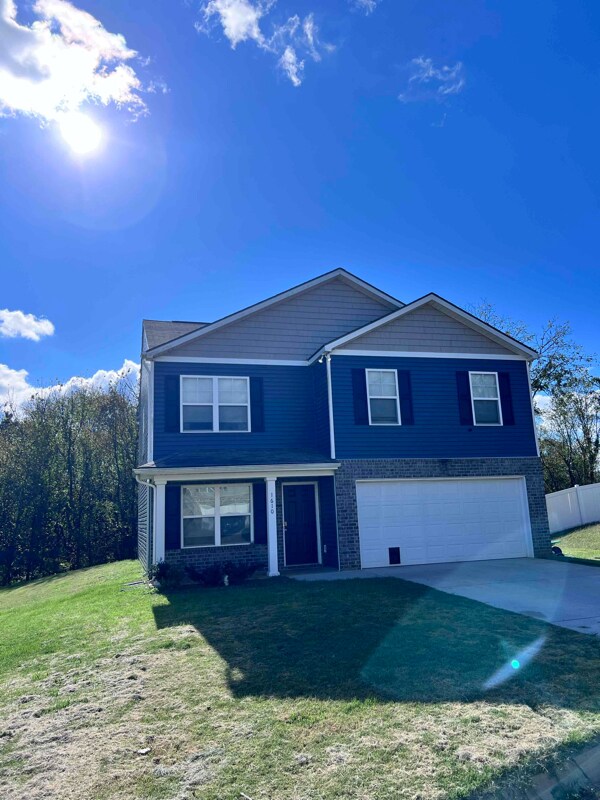 1610 River Poppy Road 1610 River Poppy Road Mascot TN 37806