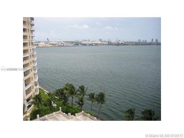 Building Photo - 540 Brickell Key Dr