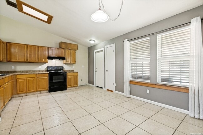Building Photo - 11419 Big Elk Dr