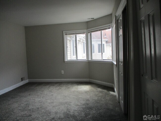 Building Photo - 1158 Schmidt Ln