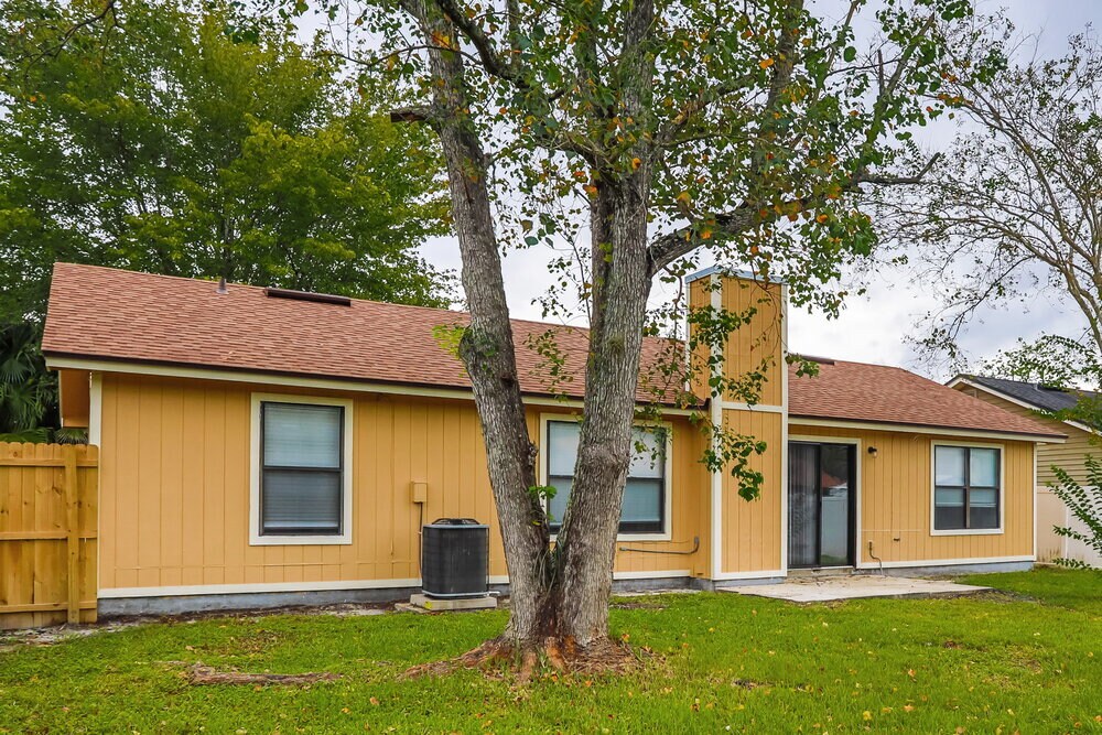 Building Photo - 1545 Kingfisher Blvd