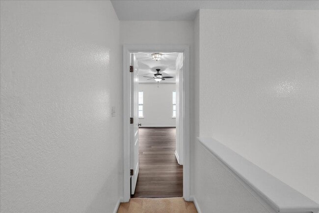 Building Photo - 1315 Teton Cir