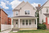 Building Photo - 2240 E 97th St