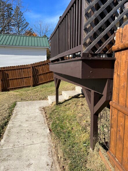 Building Photo - 748 Grant St