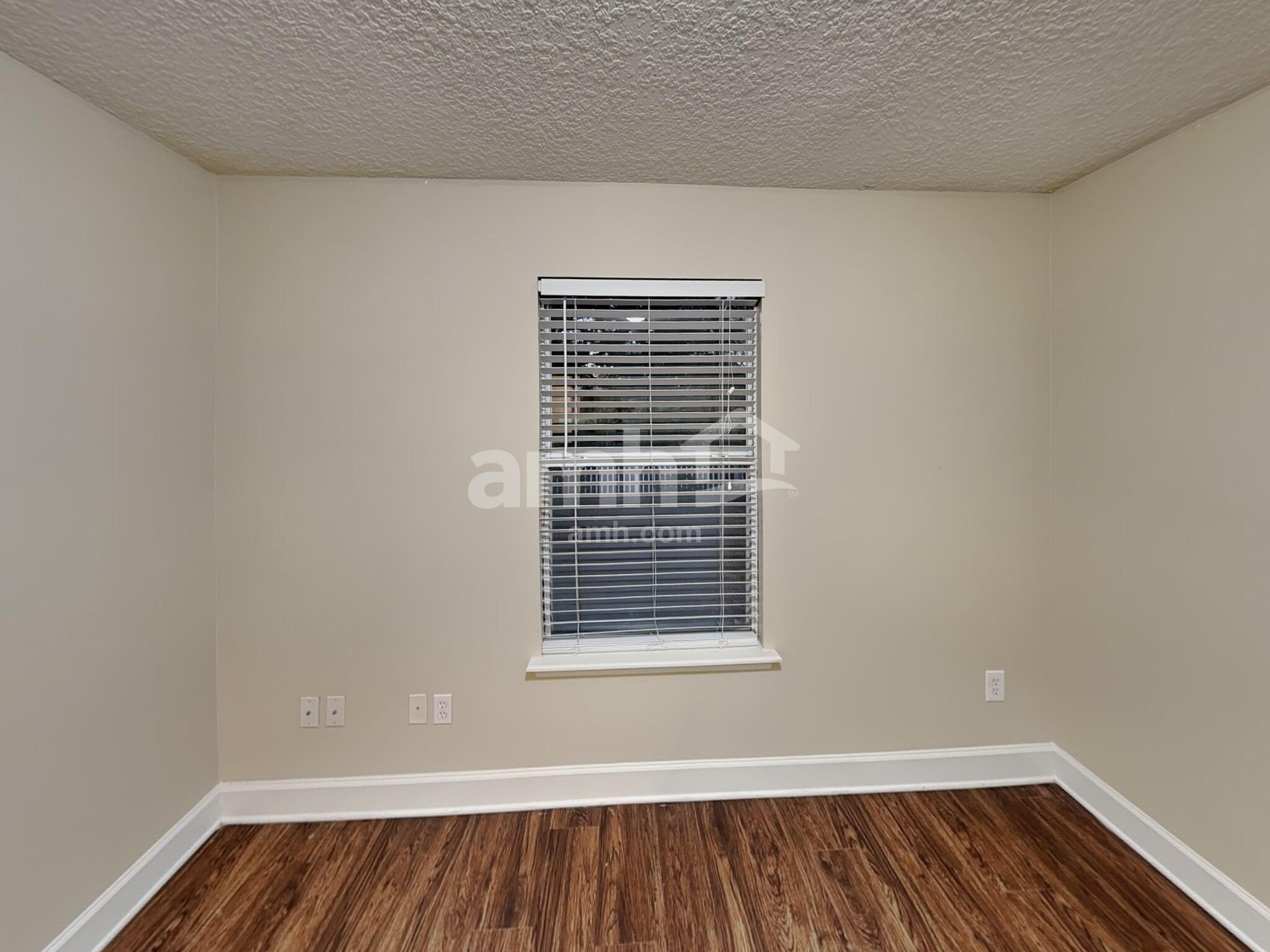 Building Photo - 3390 Victoria Lakes Dr N