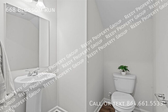 Building Photo - 668 Blossom Run