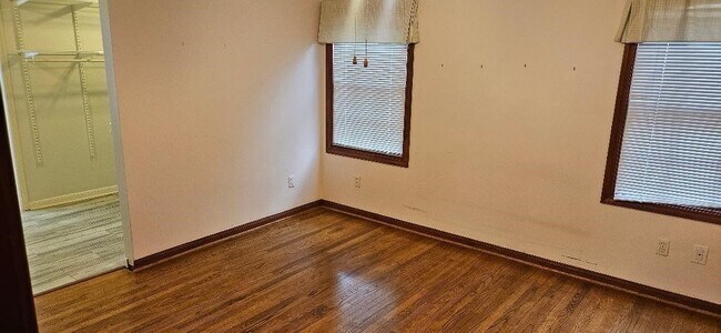 Building Photo - 3936 Case St