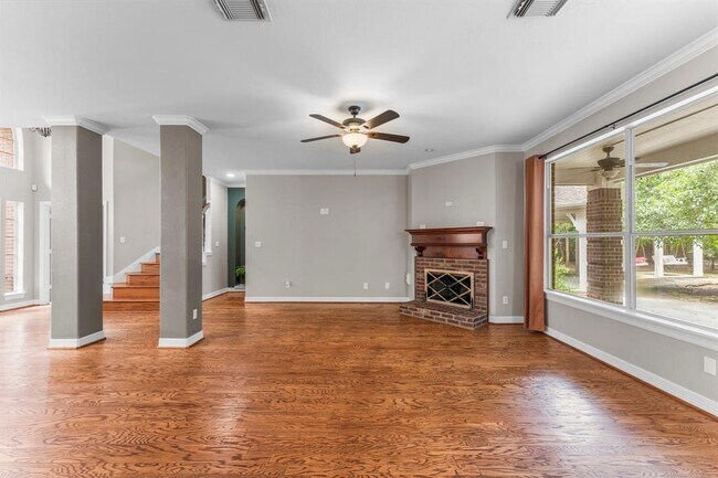 Building Photo - 9520 Chasewood Blvd