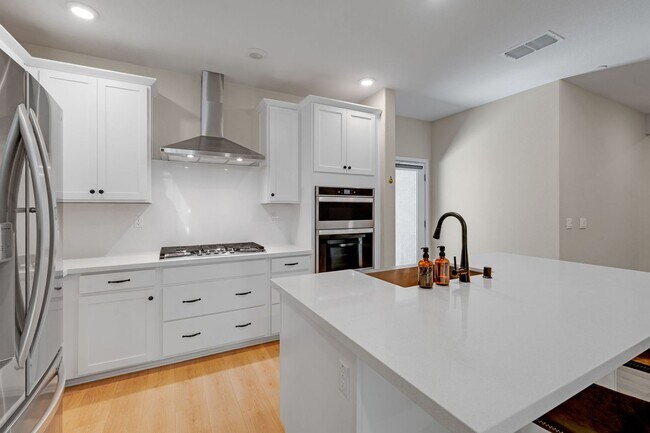 Building Photo - Modern 4BR Sacramento Home with Exclusive Clubhouse!
