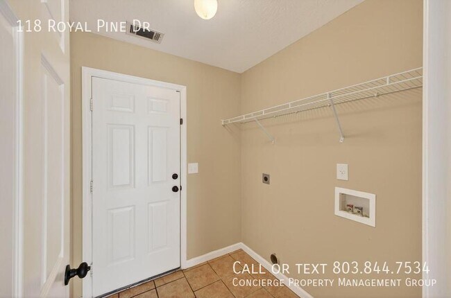 Building Photo - 118 Royal Pine Dr