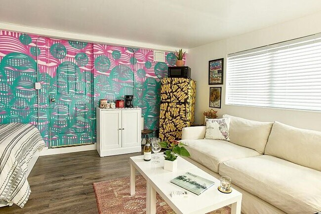 Building Photo - 420 NW 111th St