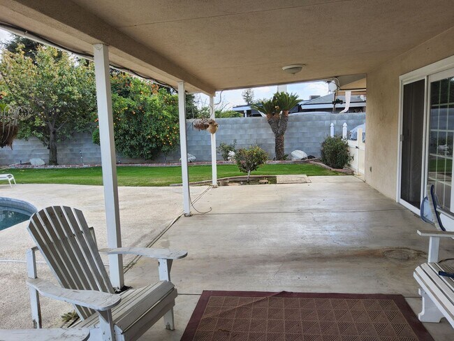 Building Photo - 3416 Waldport Ln