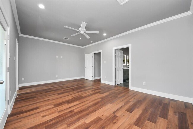 Building Photo - 6710 Letcher St