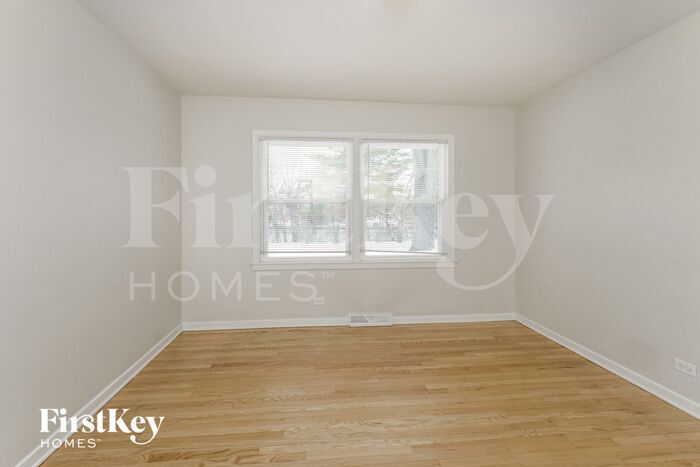 Building Photo - 848 Braemar Rd